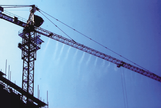 塔吊噴霧降塵設(shè)備